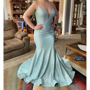 Prom Dress Size 12 Memories Mon Cheri Light Blue Hemmed For 5’ 5” Sparkle